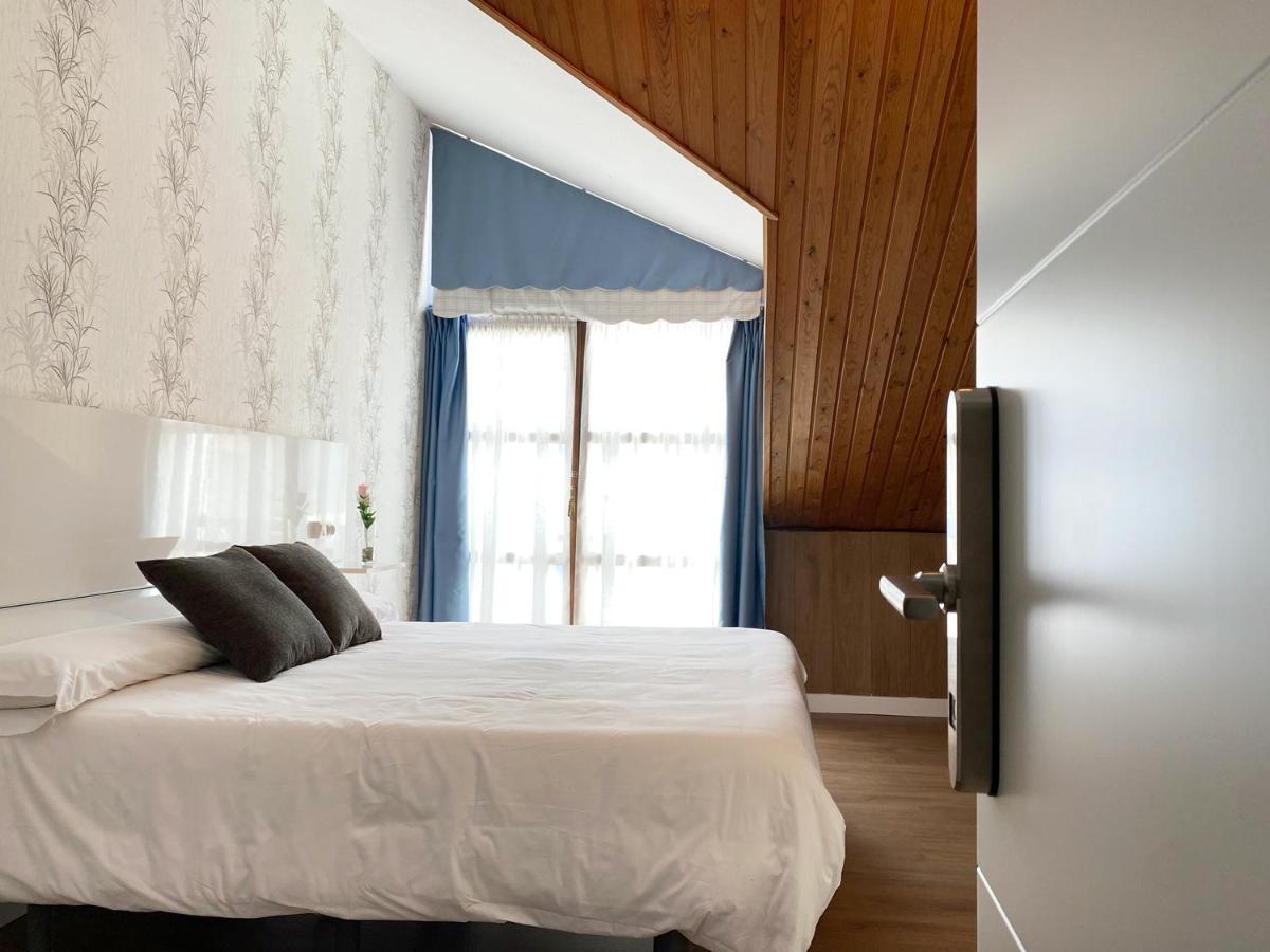 Hotel Avelina Cangas de Onis Ngoại thất bức ảnh