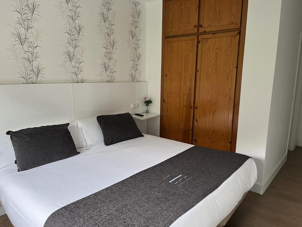 Hotel Avelina Cangas de Onis Ngoại thất bức ảnh