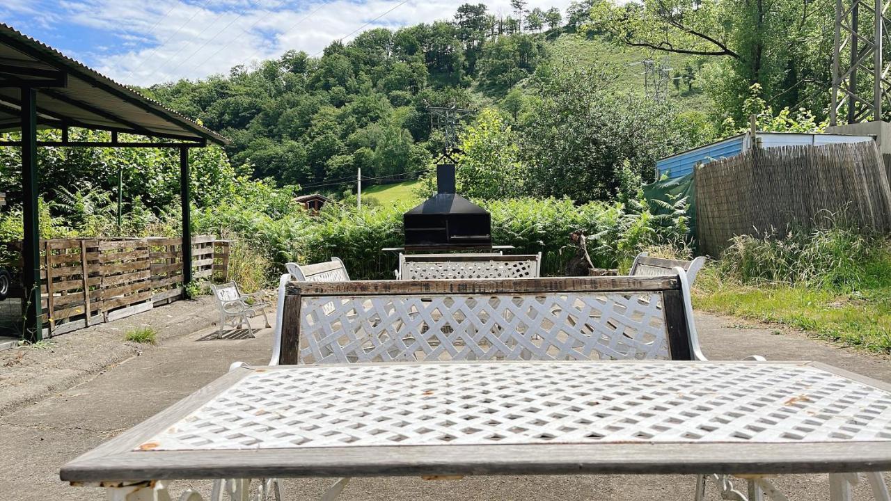 Hotel Avelina Cangas de Onis Ngoại thất bức ảnh