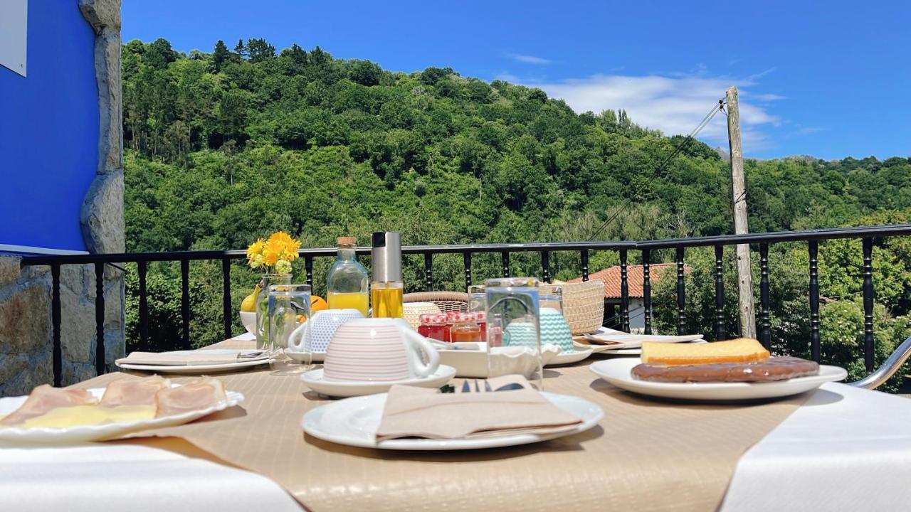 Hotel Avelina Cangas de Onis Ngoại thất bức ảnh
